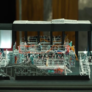 Find out more about the making of DIE LETZTEN TAGE DER MENSCHHEIT here